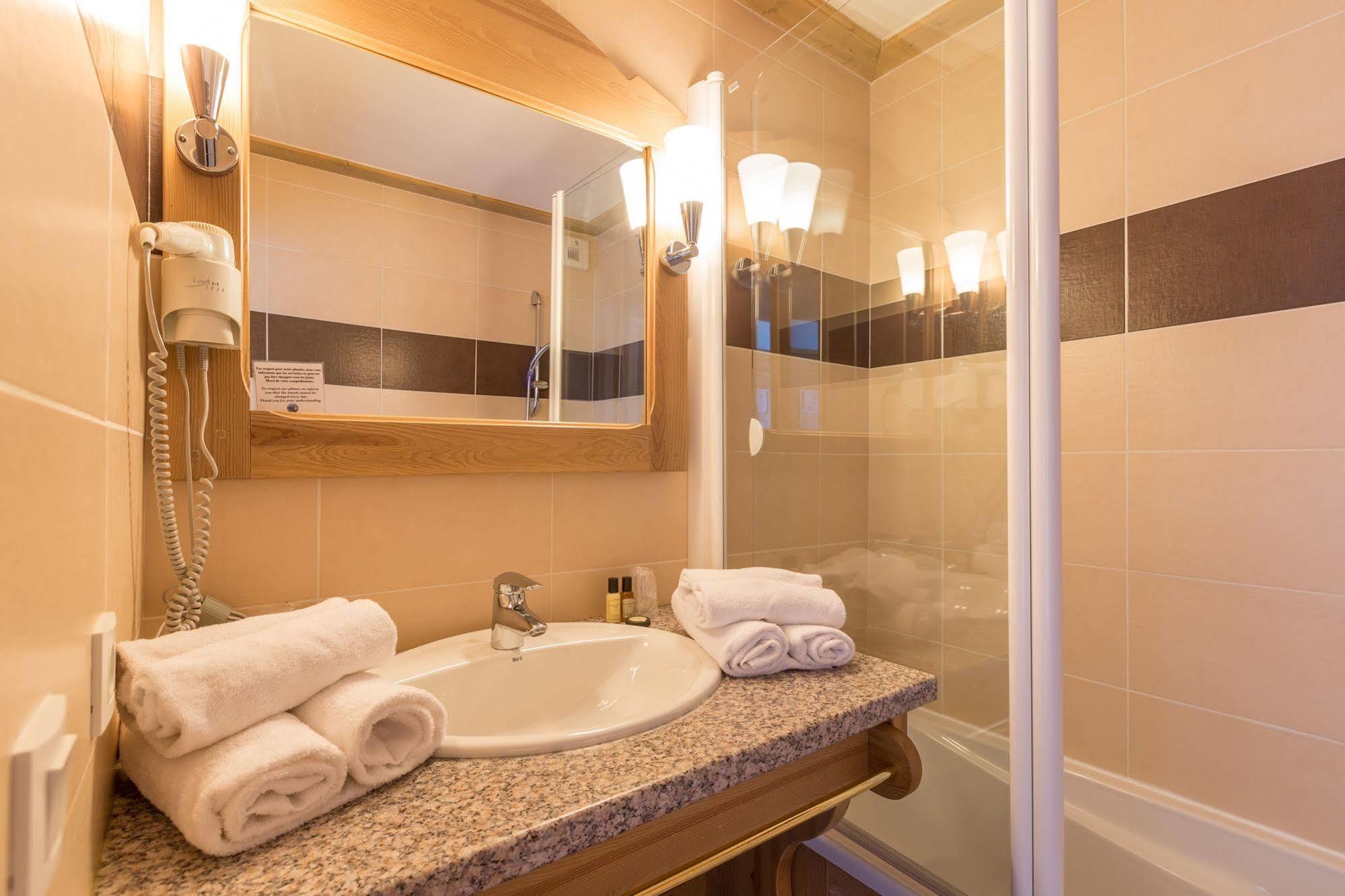 Madame Vacances Lodges Des Alpages La Plagne Exterior photo